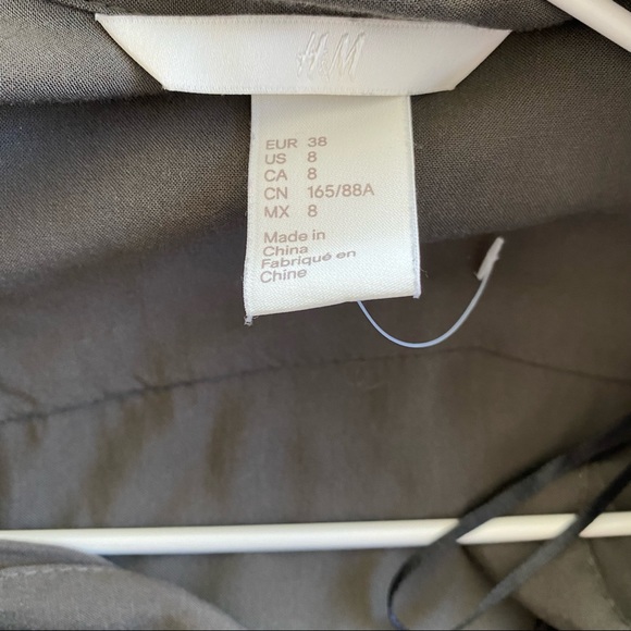 h & m • viscose shirt - Picture 3 of 4